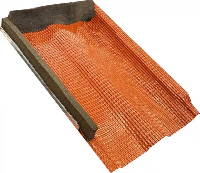 Alumero Ziegelersatzplatte universal 420 naturot RAL 8004 – Bild 1
